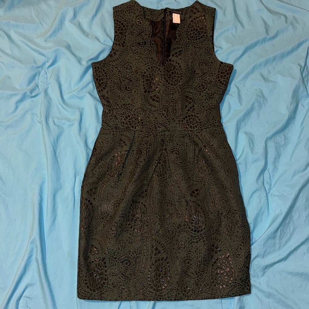 Venus Dark green dress with black patterns